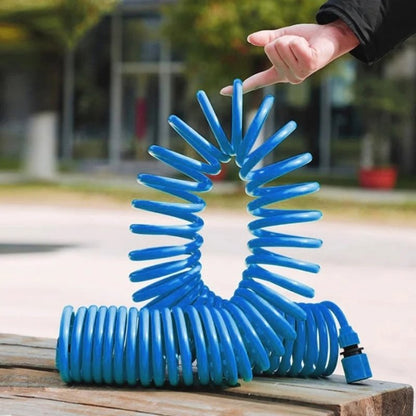 Expanderbar vattenslang med spiraldesign